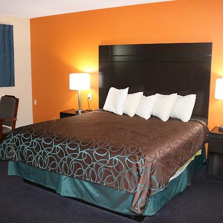 Americas Best Value Inn Giddings Exteriör bild