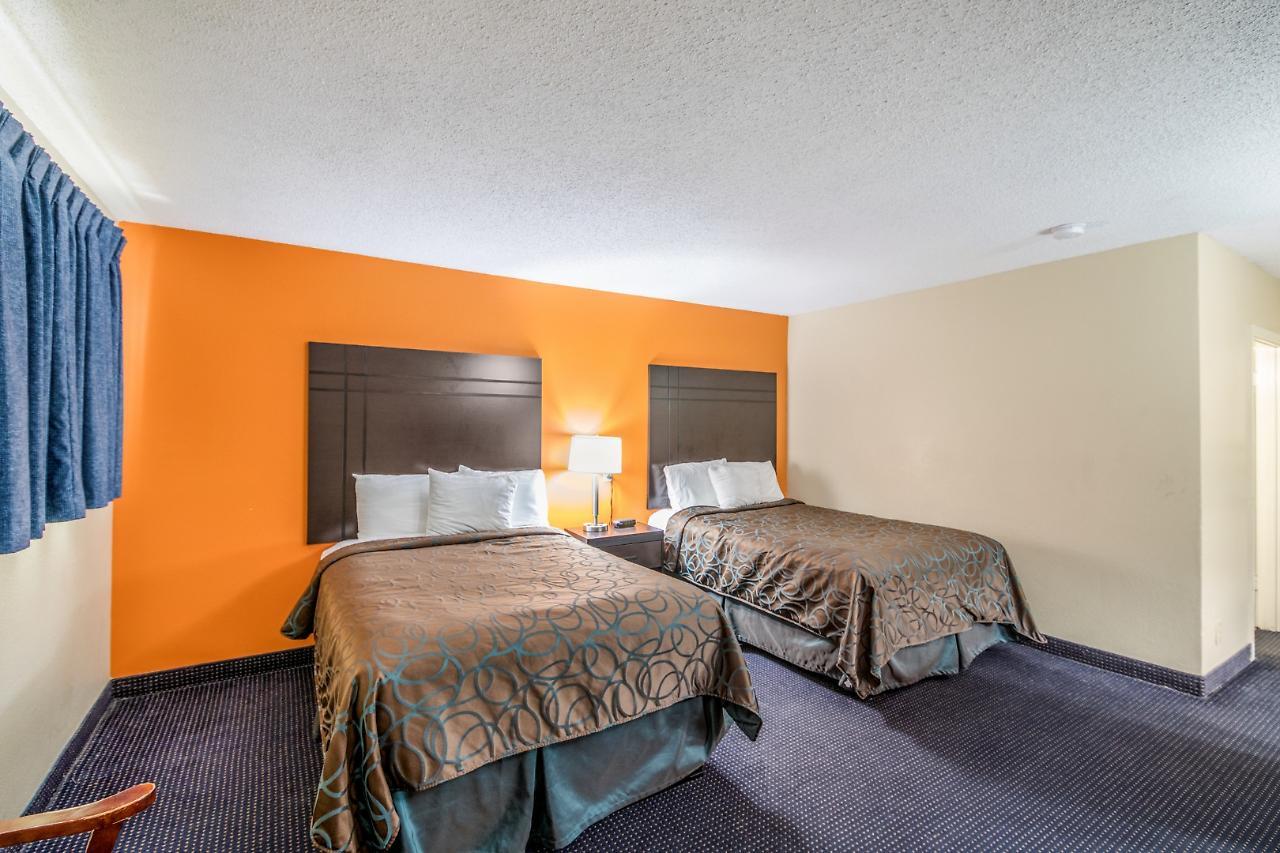 Americas Best Value Inn Giddings Exteriör bild