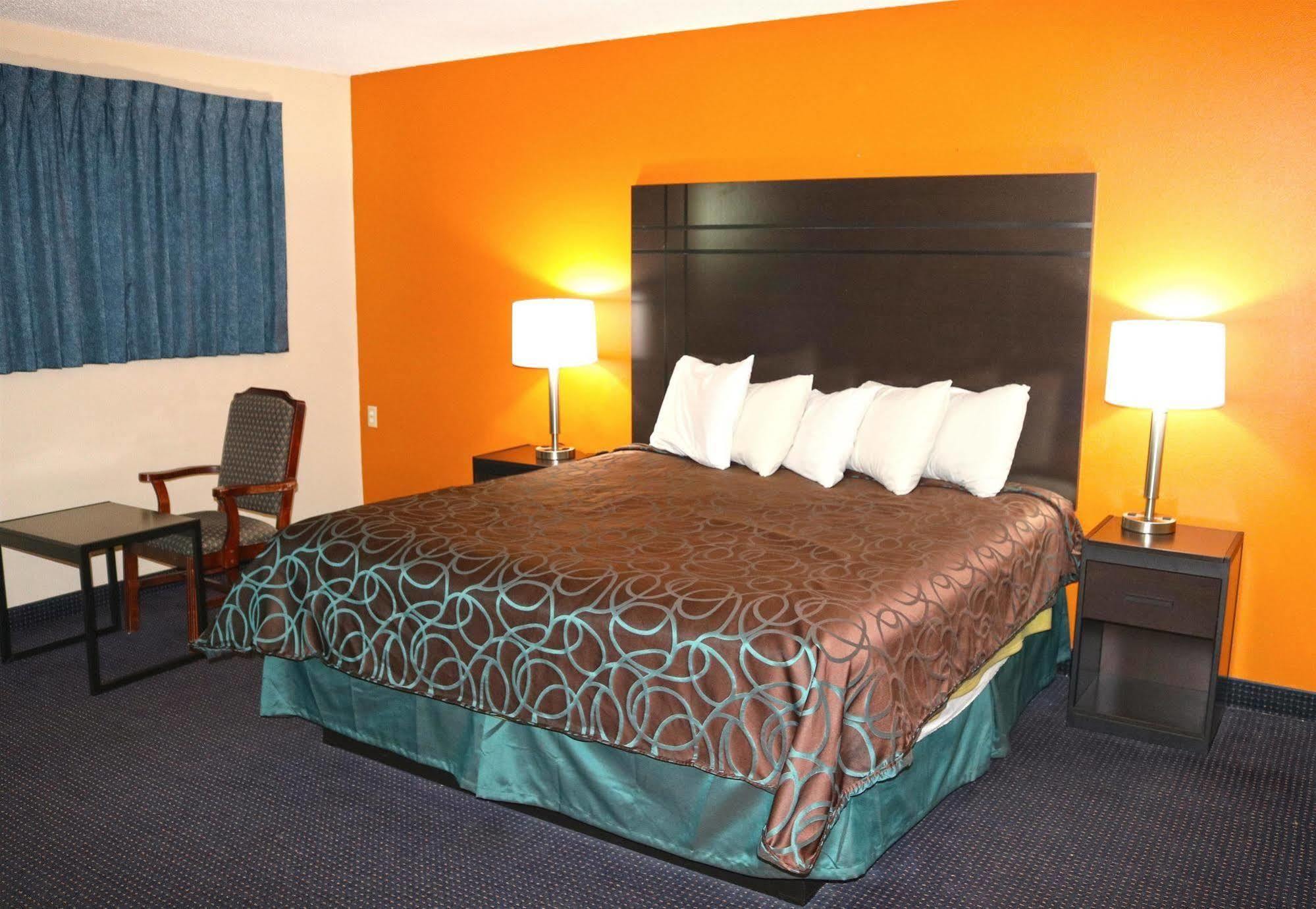 Americas Best Value Inn Giddings Exteriör bild